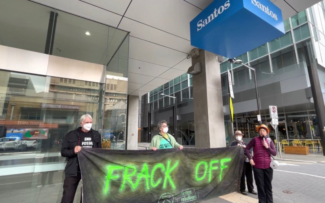 Snap action at Santos South Australia HQ in solidarity with the Gomeroi people